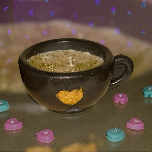 Fireside | Handmade Soy Candle in Handmade Resin Container - Picture 7 of 9